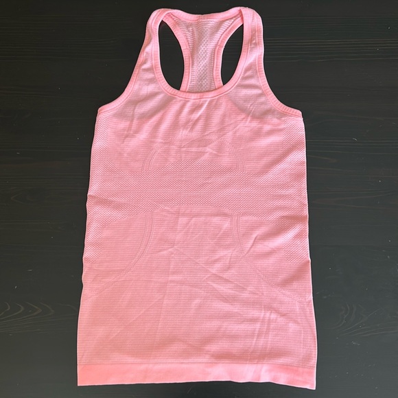 Lululemon Swiftly Tech Tank Top size 4 pink / peach - Picture 6 of 12